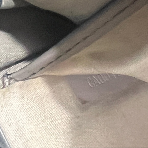 Louis Vuitton Honfleur Handbag Epi Leather - Picture 14 of 16